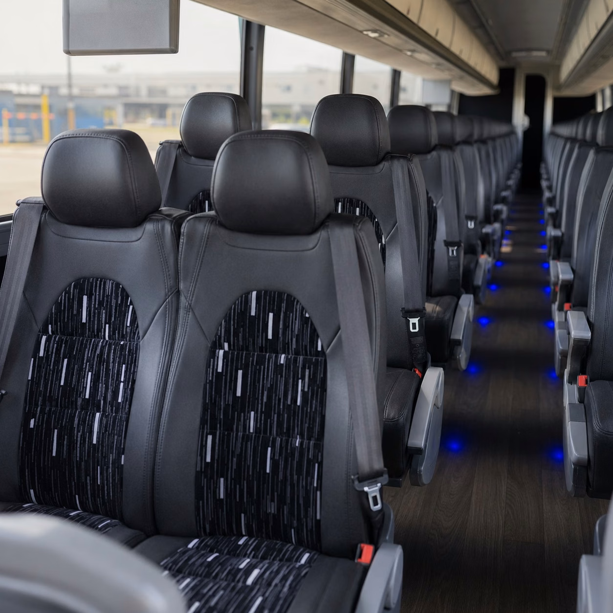 compare group transportation in hampton in one search