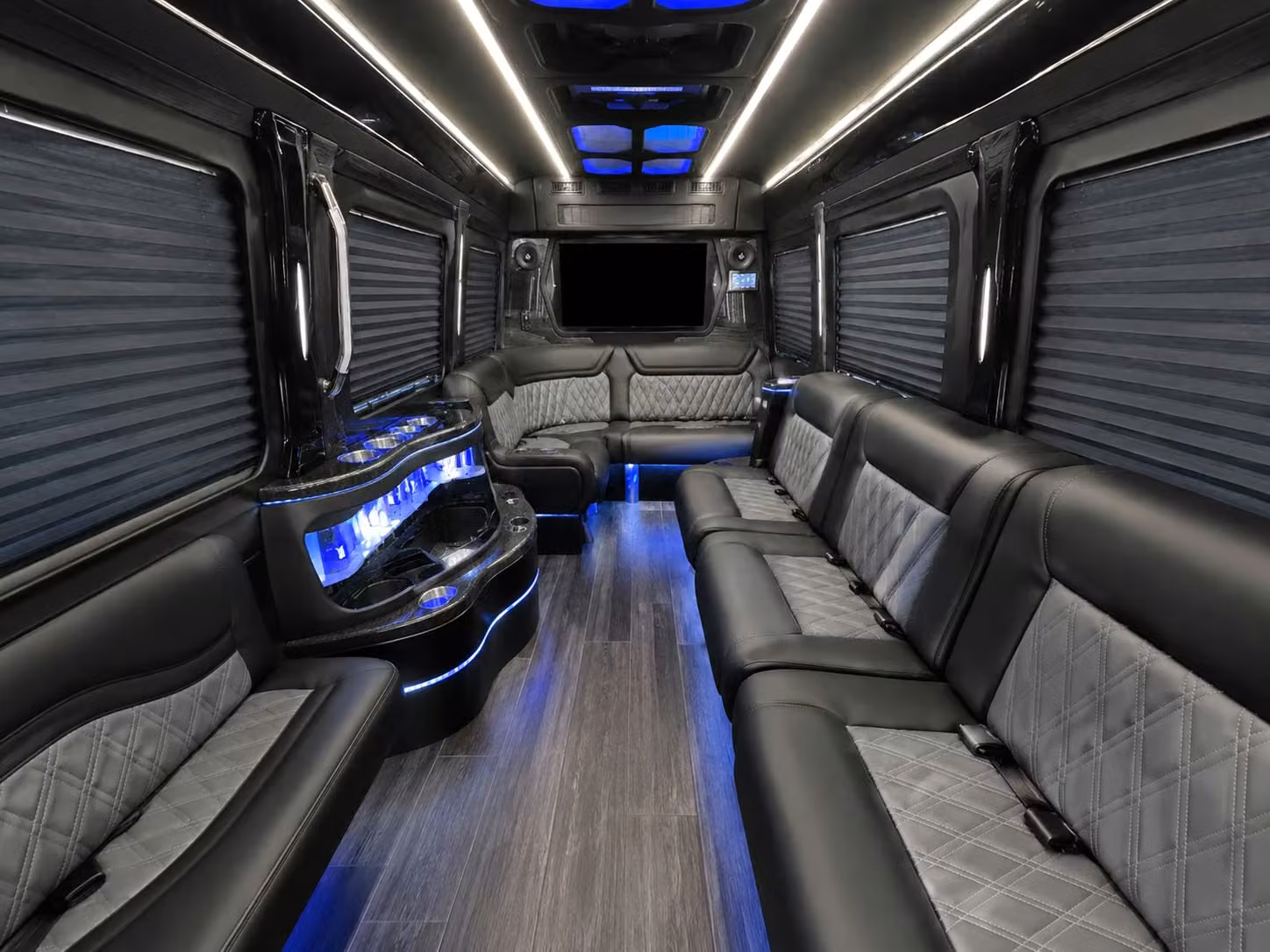 group bus rentals for the hampton roads region s top museums and attractions